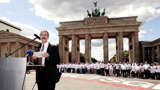 Stefan Mannes über die Caritas-Aktion am Brandenburger Tor, frühkindliche Bildung als Framingproblem und was Advocacy von PR unterscheidet.